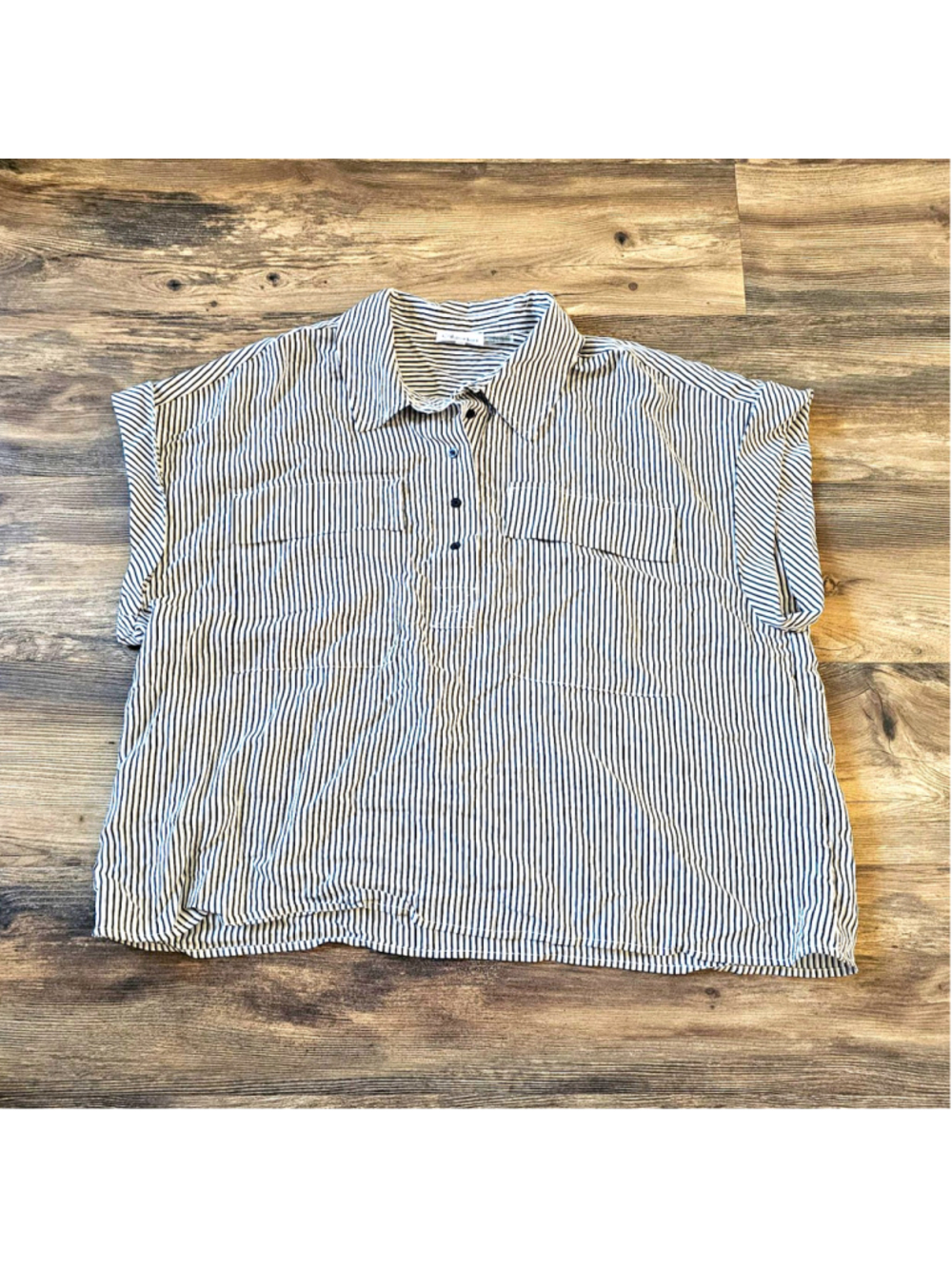 Calvin Klein Womens Plus 1X Black/White Striped Collared Button-Up Pockets